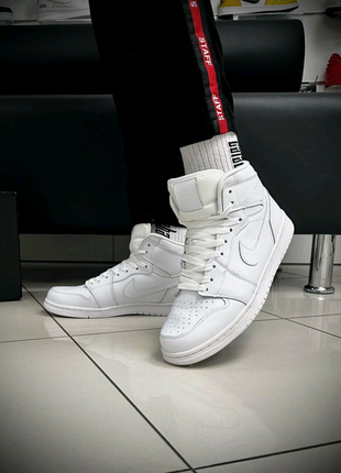 Кроссовки высокие Nike Air Jordan 1 кожа (White)