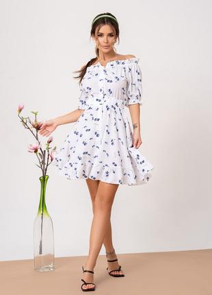 Бело-голубое короткое платье на пуговицах, размер S