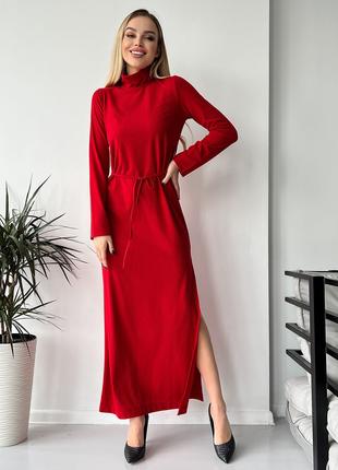 Красное длинное платье с боковыми вырезами, размер S