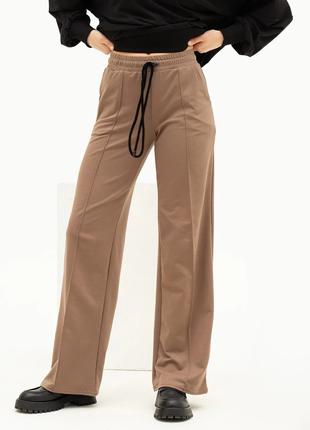 Коричневые широкие брюки со стрелками, размер M