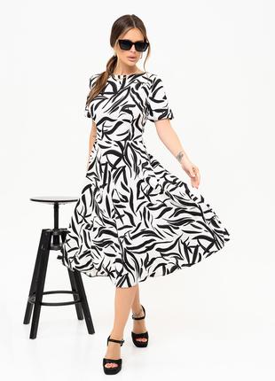Бело-черное платье классического кроя с принтом, размер L