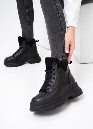 Черные теплые ботинки в спортивном стиле, размер 37