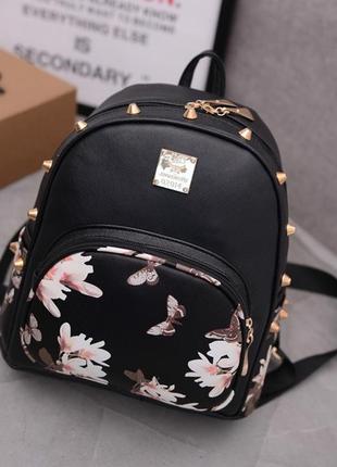 Міні жіночий рюкзак з квітами чорний