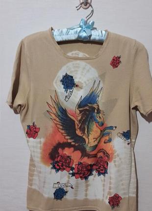 Классная футболка в стиле ed hardy