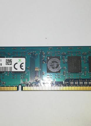 Hynix DDR3 4GB 1600 MHz CL11, 1.5V (HMT451U6AFR8C-PB)