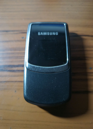 Телефон Samsung SGH-B320 отл. под разлок