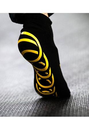 Яскраві носки чорні - жовті з тормозами спортивні протиковзні ...