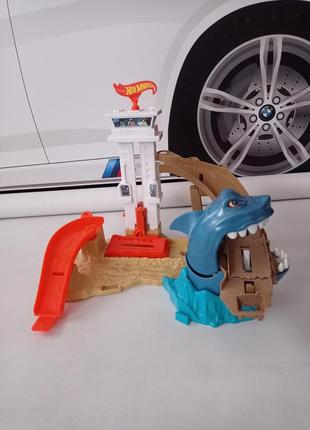 Трек хот вилс охота на акулу hot wheels color shifters sharkpo...