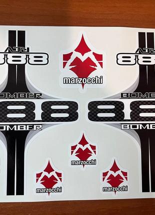 Marzocchi Bomber 888  наклейки на вилку (білий колір)