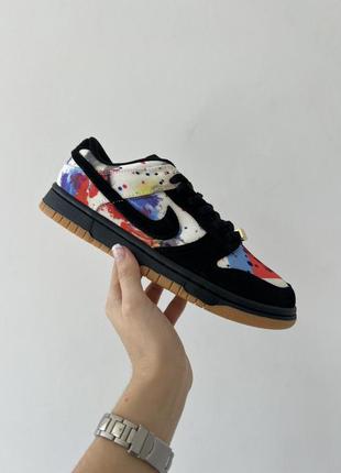 Кроссовки nike sb dunk low "supreme rammellzee"