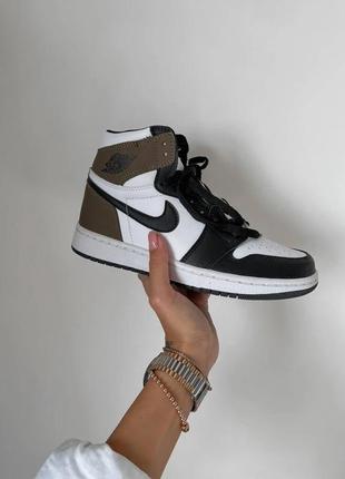 Кроссовки nike air jordan retro 1  dark mocha