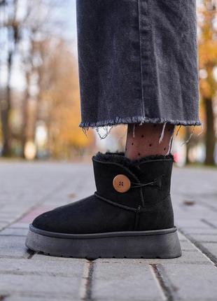 Зимние женские ботинки ugg mini bailey button plarform black (...