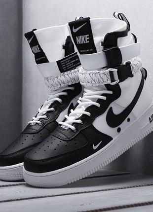 Мужские кроссовки nike sf air force 1 (біло/чорні)