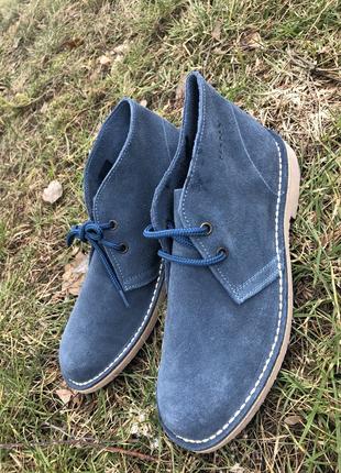 Ботинки демисезонные голубого цвета 36 и 38 размер