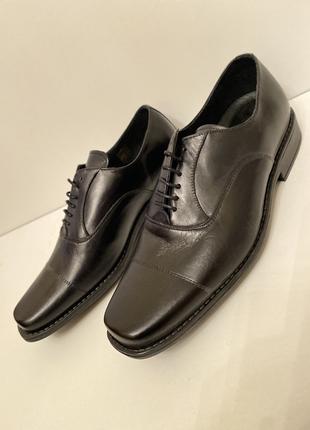 Туфли мужские кожаные черного цвета