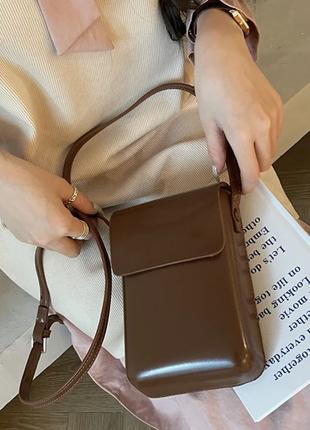 Нові жіночі сумки через плече в коричневому кольорі