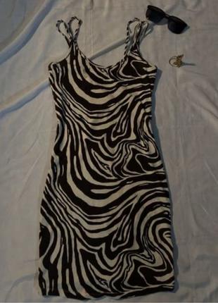 плаття з принтом зебри