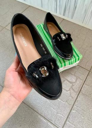 Женские шикарные туфли лакированные черные с декором, размеры ...