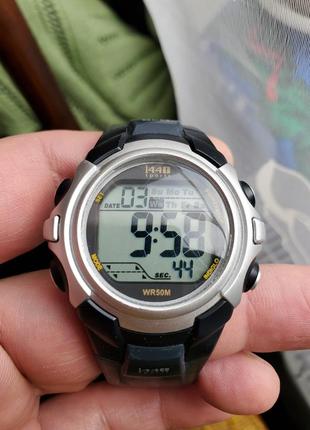 Timex 1440 sports электронные спортивные часы