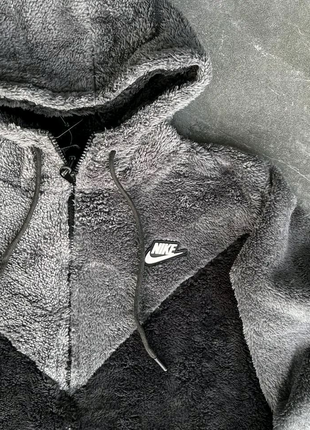 Зіп худі від бренду Nike