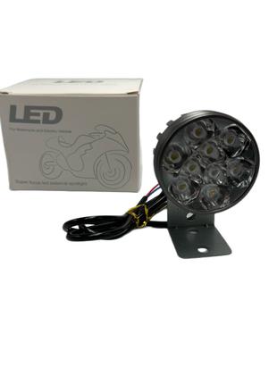 Фара светодиодная LED L33 15W дополнительная (L-33)
