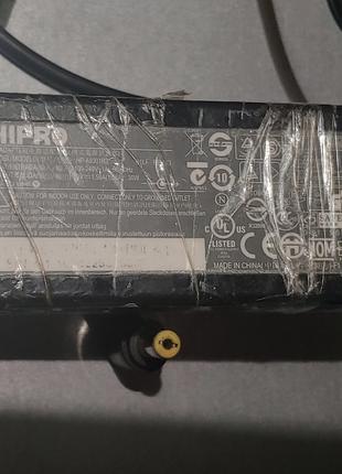 Блок питания Acer HIPRO 19V 1.58A 30W 5.5x1.7mm HP-A0301R3