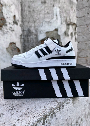 Кросівки Adidas forum low black white