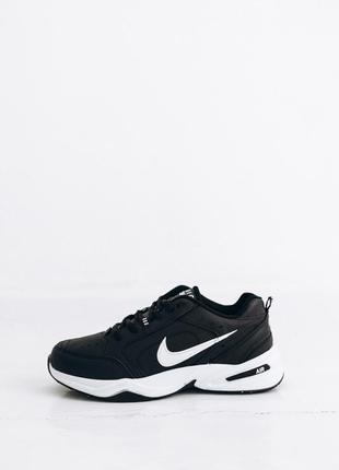 Nike air monarch black white 40