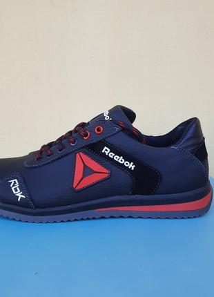 Кросівки шкіряні на підлітка хлопчика чорні Reebok.