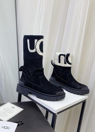 Стильные сапоги ugg черного цвета с манжетами