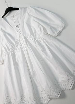 Новое белое хлопковое платье в перфорацию h&m