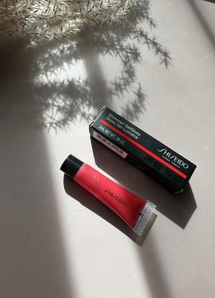 Shiseido shimmer gel gloss блиск для губ