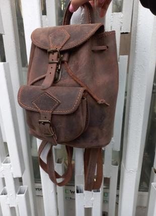 Крафтовый кожаный рюкзак