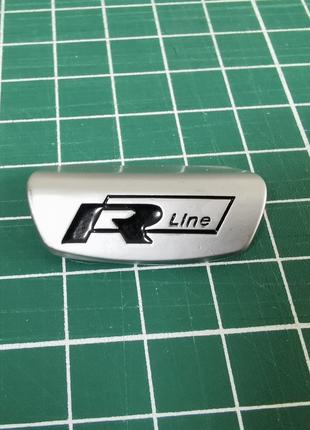 Эмблема R-line вставка в руль метал ( УЦЕНКА)