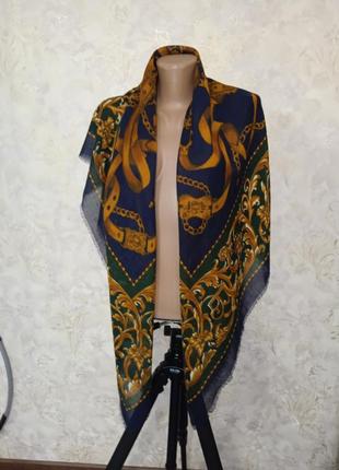 Платок шарф в стиле версаче 120*120
