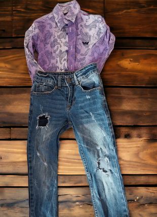 Классные джинсы и фирменная рубашка