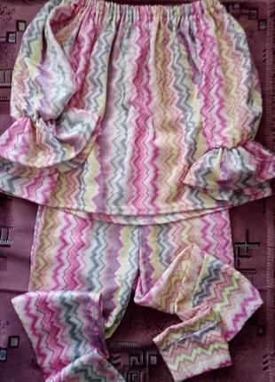 Женский брючный костюм с воланами layers