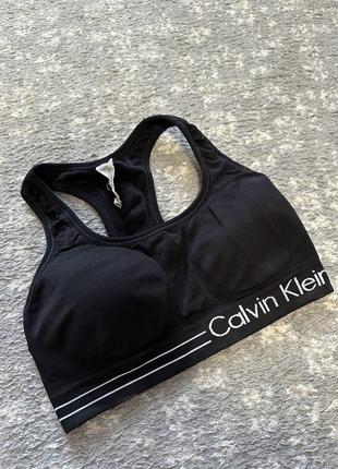 Топ calvin klein