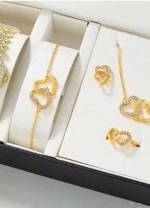 Подарочный набор для женщин 6 в 1: часы "Feminino Gold Heart"