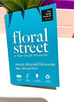 Пробник аромата floral street sweet almond blossom eau de parfum