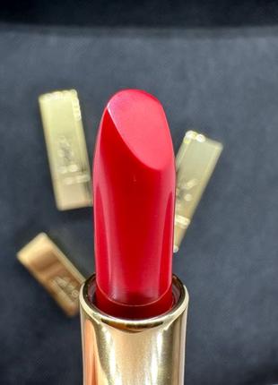 Ysl yves saint laurent rouge pur couture 01 глянцева помада