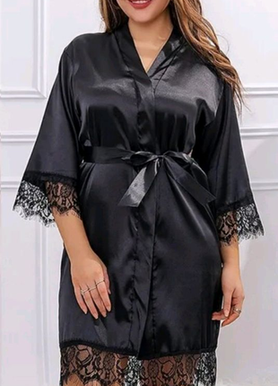 Чорний жіночий атласний халат  пеньюар з стрингами L/XL Атласный