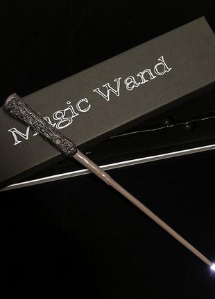Волшебная палочка Гарри Поттера с коробкой. Косплей Гарри Потт...