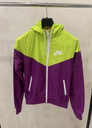 Спортивная ветровка куртка nike женская для бега