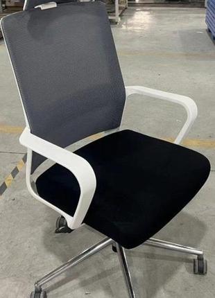 Крісло поворотне wind сіре/чорне/білий каркас