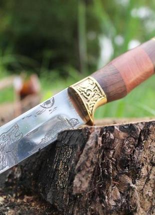Мисливський ніж з дерев'яною ручкою вовк 26см