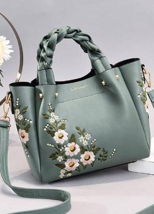 Жіноча сумка через плече з вишивкою квітами, модна та якісна ж...