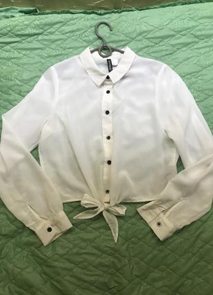 Белая стильная блуза