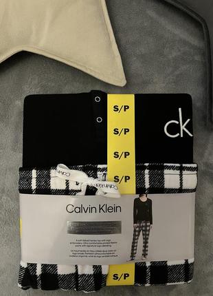 Домашній костюм, піжама calvin klein, розмір s. оригінал