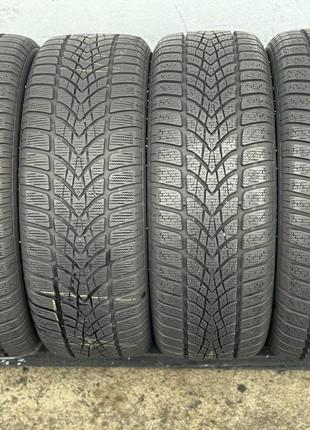 Шини Dunlop 205/55 R16 4 шт Зима Резина комплект (124)